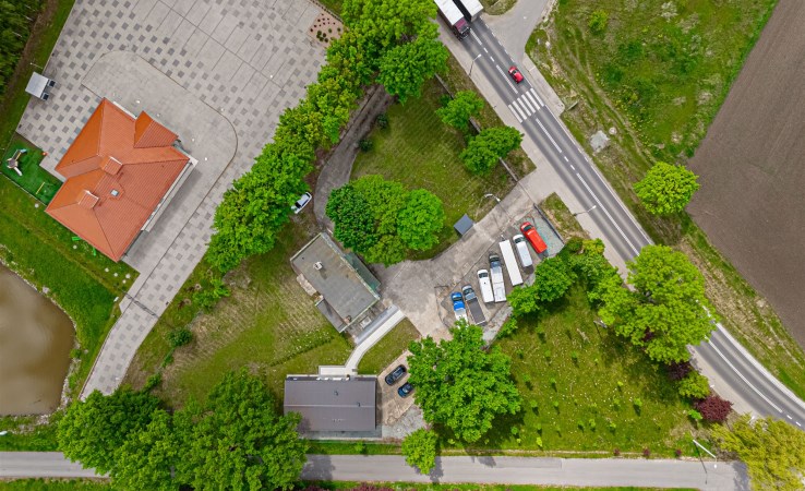 obiekt na sprzedaż - Kobierzyce, Bielany Wrocławskie